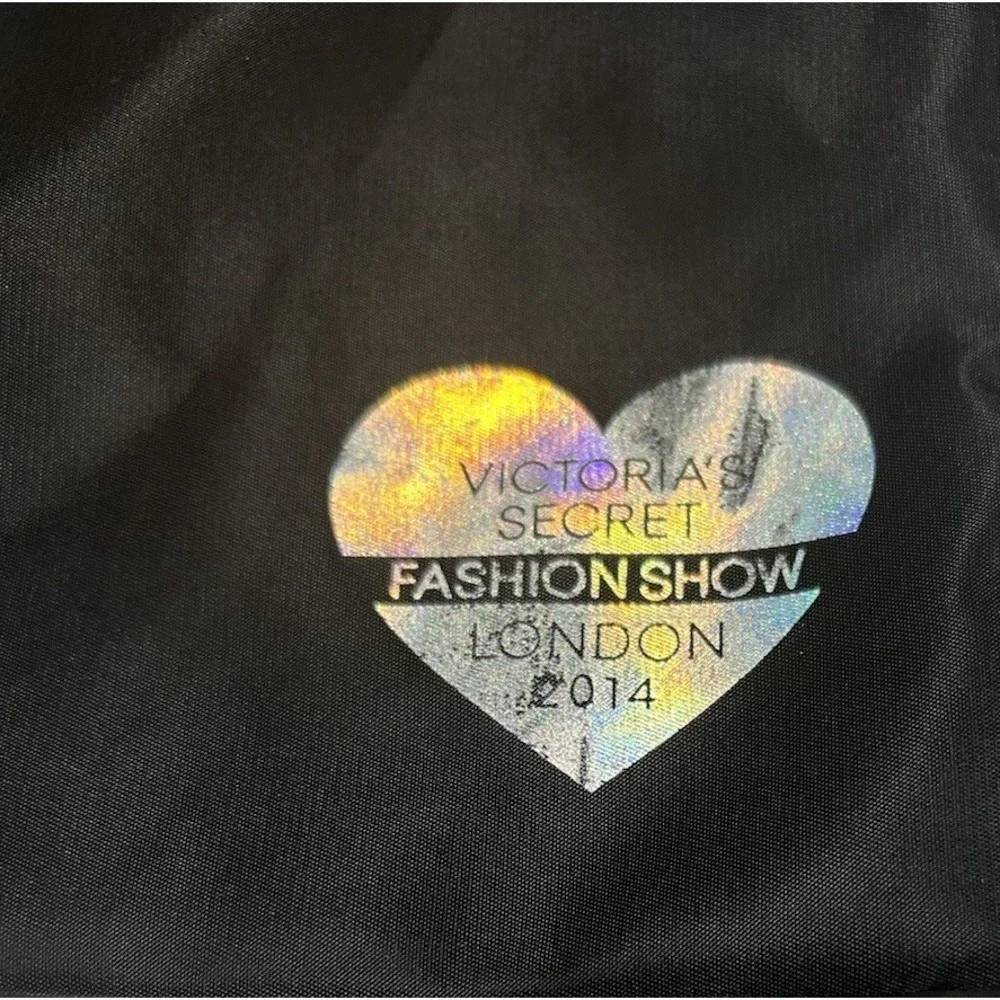 Victorias Secret Cosmetic Bag Makeup Travel Pouch Black 2014 Fashion Show London